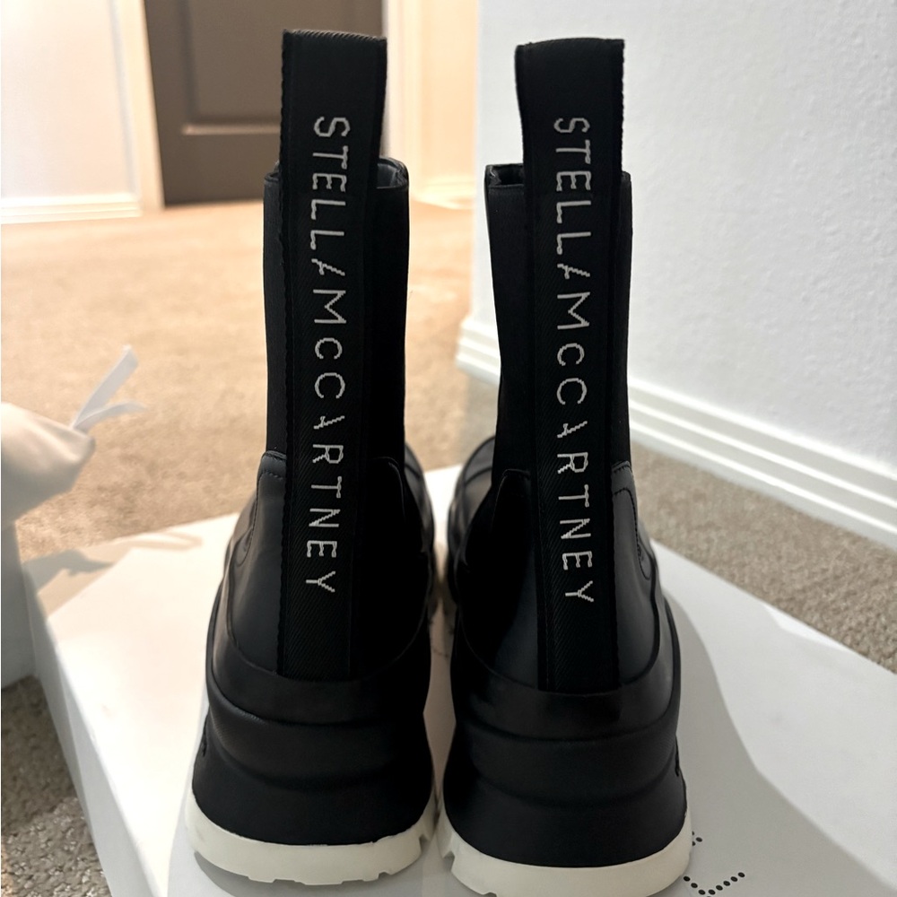 Stella McCartney Trace Chelsea Boots Size 39 - Picture 6 of 6